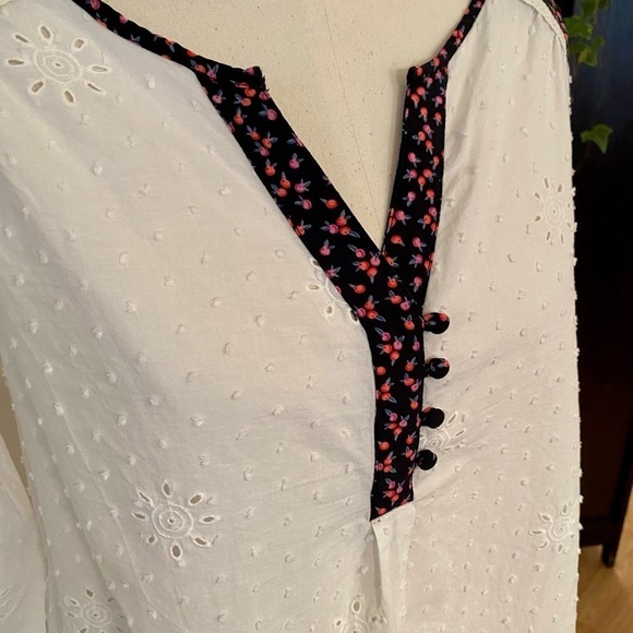 MATILDA JANE EMBROIDERED SPLIT NECK POINTELLE COTTON BLOUSE SIZE LARGE FLORAL - Picture 14 of 16